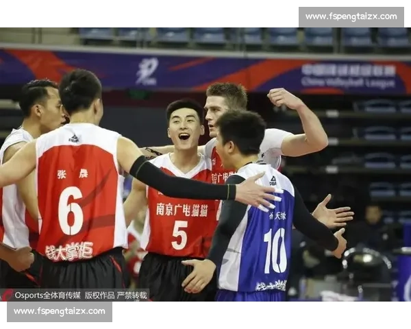 米竞技与累体育激战正酣双方全力争夺胜利关键时刻考验实力